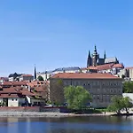 Gold Apartments Prague